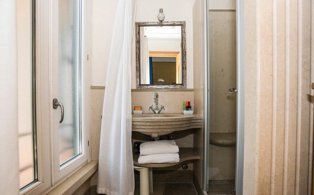 Ih Piazza Di Spagna View - Luxury 3*