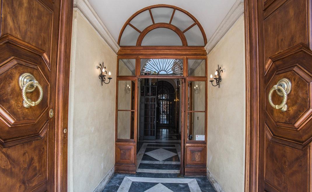 Ih Piazza Di Spagna View - Luxury Guest house