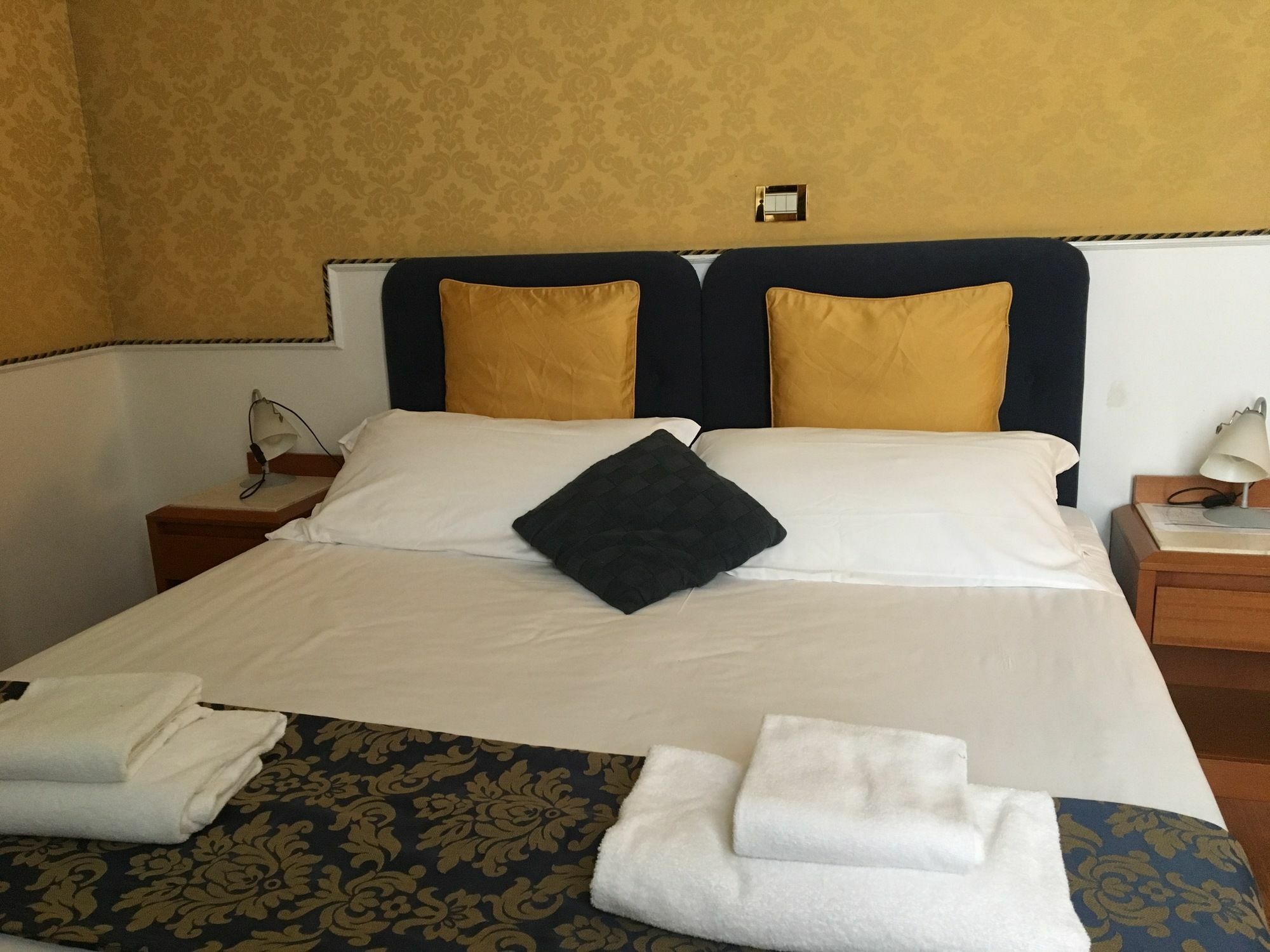 Ih Piazza Di Spagna View - Luxury Guest house 3*