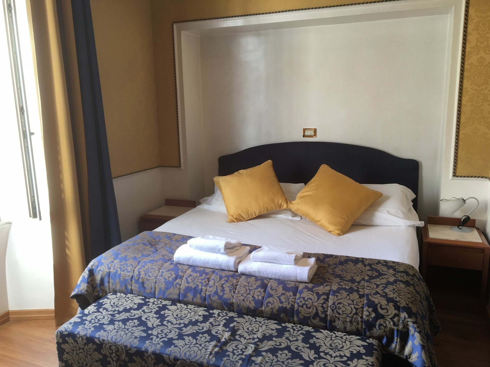Ih Piazza Di Spagna View - Luxury Guest house 3*