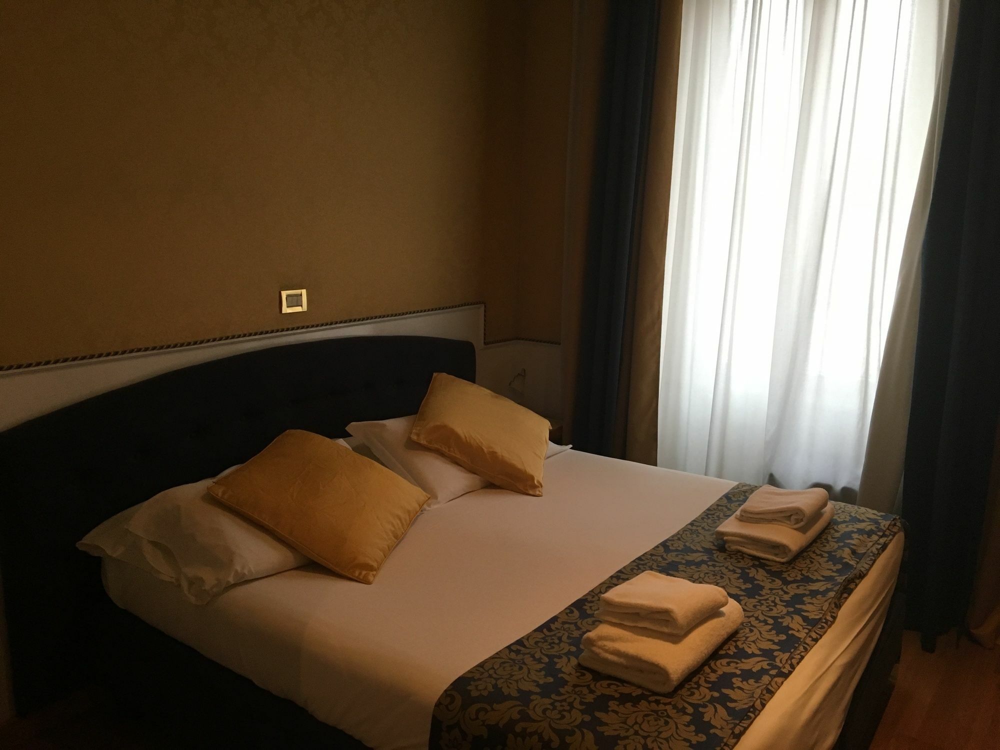 Ih Piazza Di Spagna View - Luxury 3* Rome